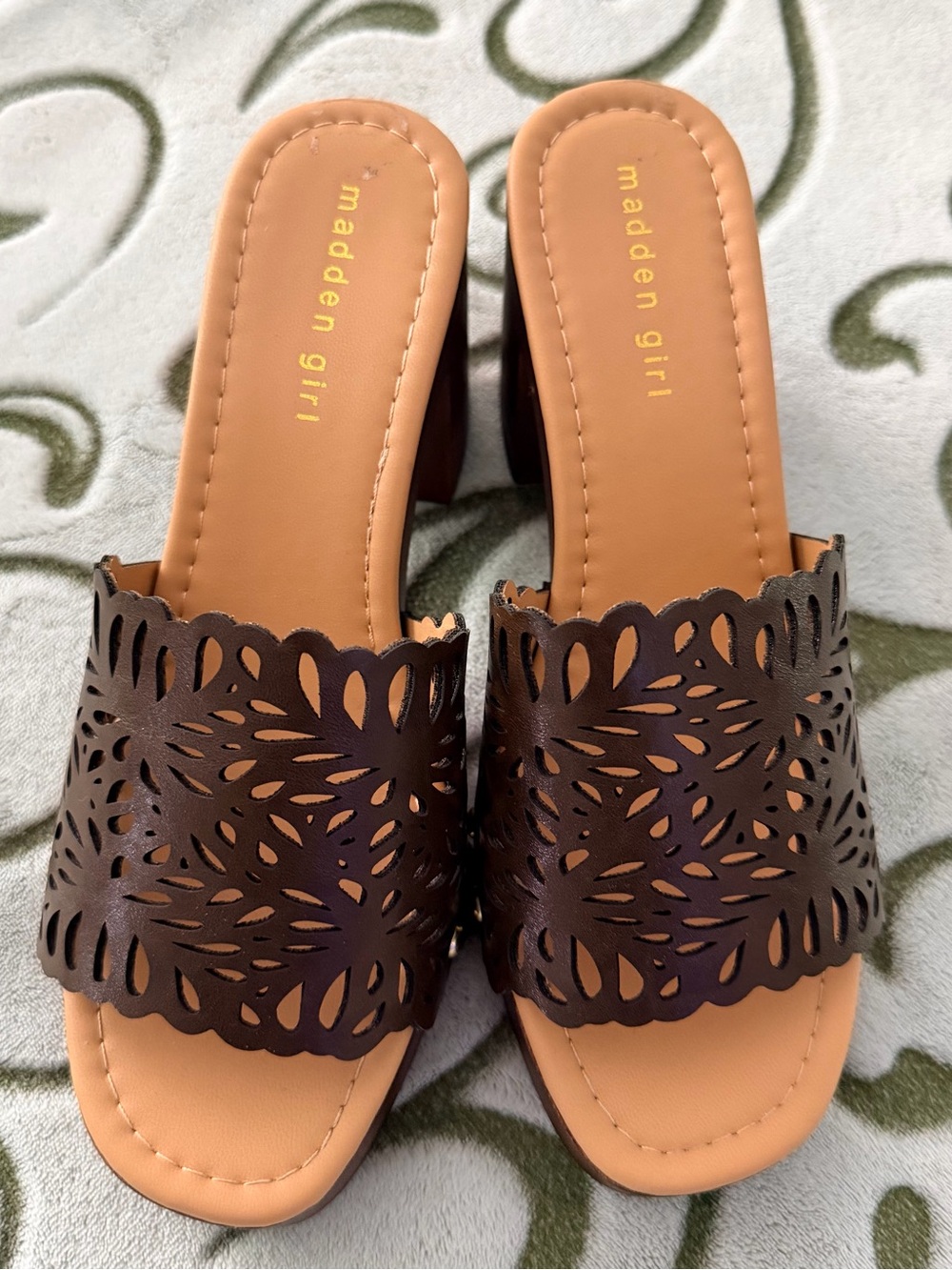 Madden Girl Brown Laser-Cut Platform Slide with Gold Studs - Picture 5 of 9